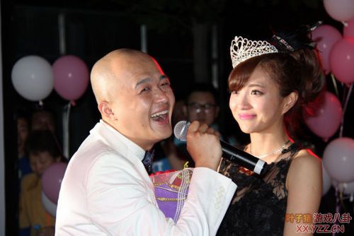 包贝尔甜美求婚包文婧 包贝尔向包文婧求婚现场照片曝光